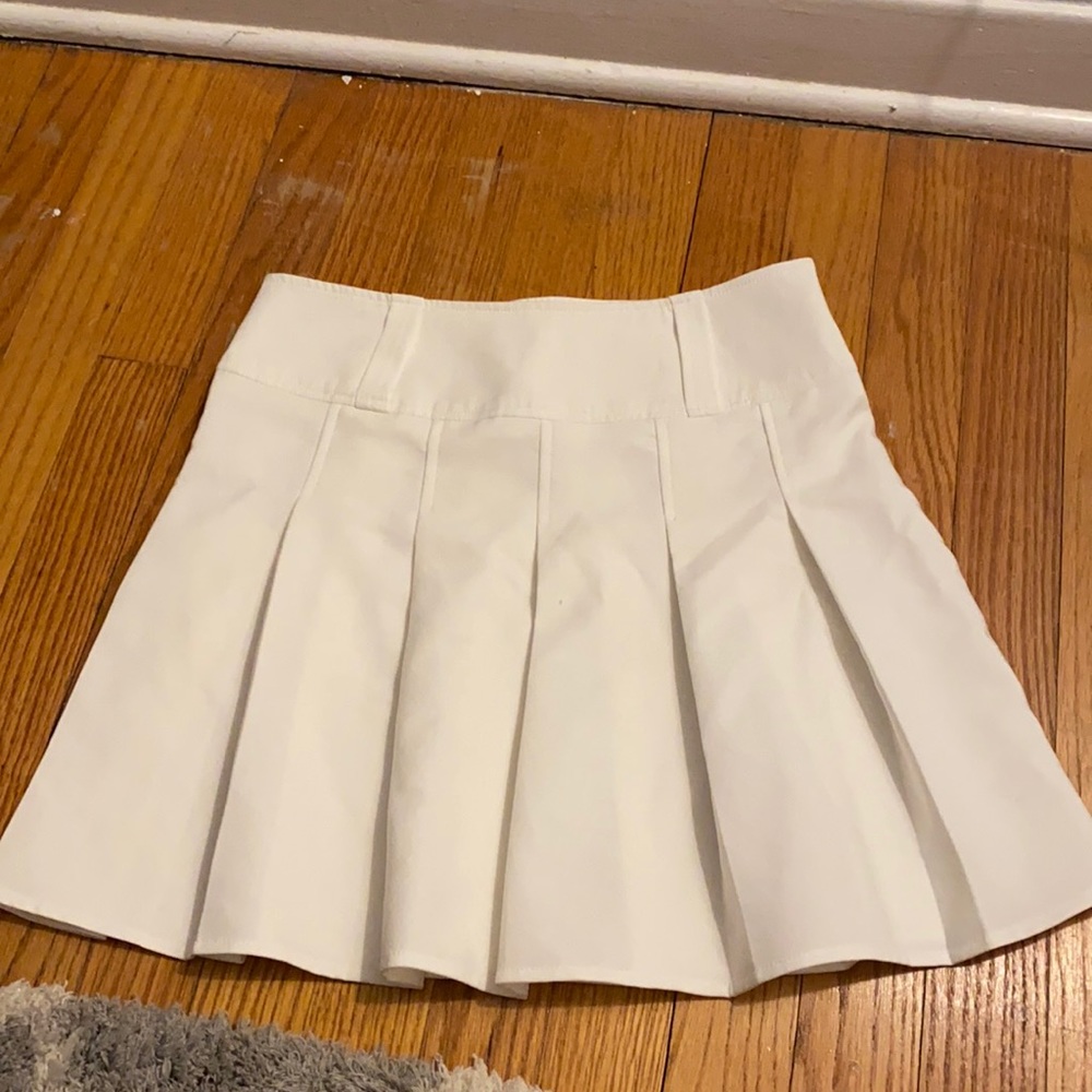 white tennis skirt